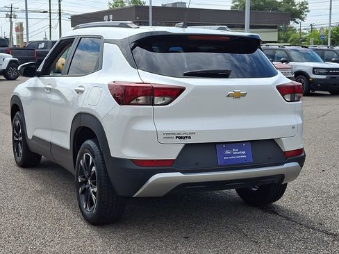 Used 2023 Chevrolet TrailBlazer LT w/ Convenience Package AWD/4WD image 8