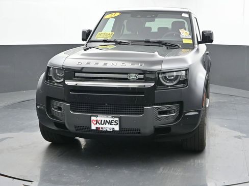 Used 2023 Land Rover Defender 90 V8 image 4