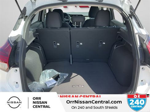 New 2025 Nissan Kicks Play S image 13