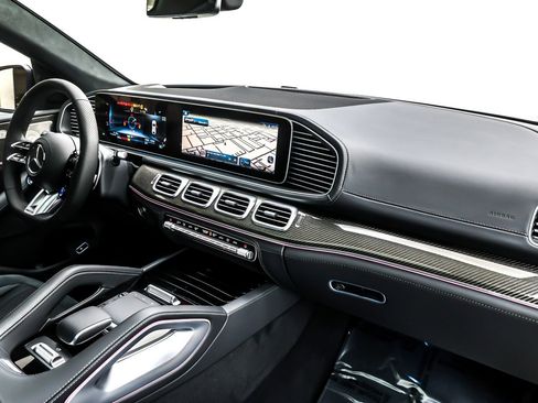 New 2026 Mercedes-Benz GLE 63 AMG S image 5