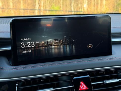 Used 2025 Genesis G70 3.3T Advanced w/ Sport Prestige Package image 32