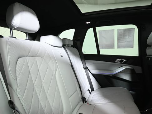 Certified 2024 BMW X5 xDrive50e w/ Premium Package image 36