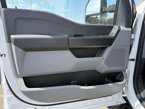 New 2025 Ford F450 XL image 8