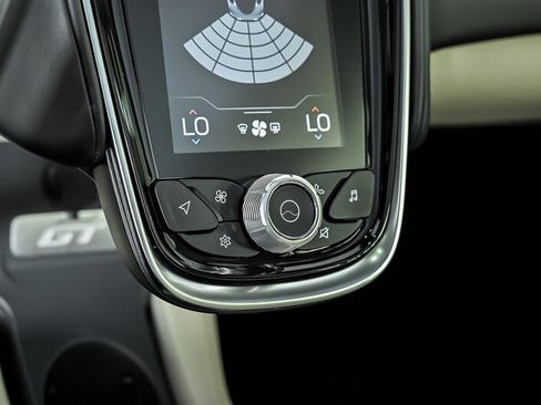 Used 2023 McLaren GT RWD image 39