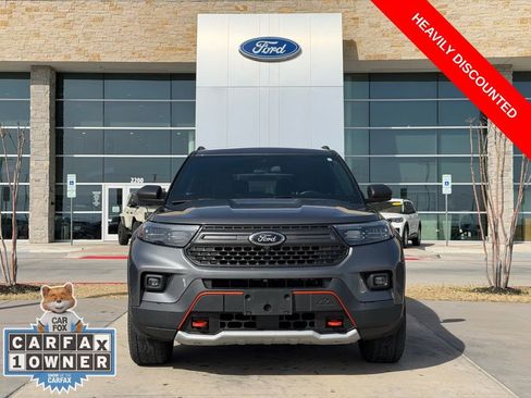 Used 2022 Ford Explorer Timberline image 2