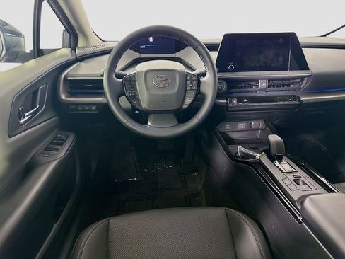 Used 2024 Toyota Prius XLE image 21