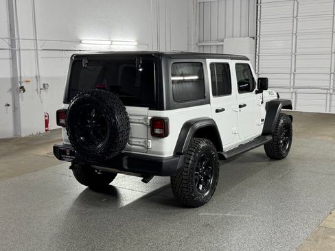 Used 2021 Jeep Wrangler Unlimited Sport AWD/4WD image 9