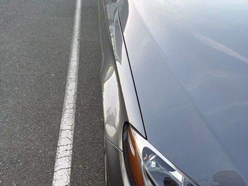 Used 2018 Mercedes-Benz C 300 Sedan image 4