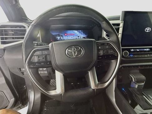 Used 2025 Toyota Tundra Platinum AWD/4WD image 11