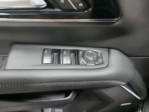 New 2026 GMC Yukon Denali w/ LPO, Floor Liner Package image 32