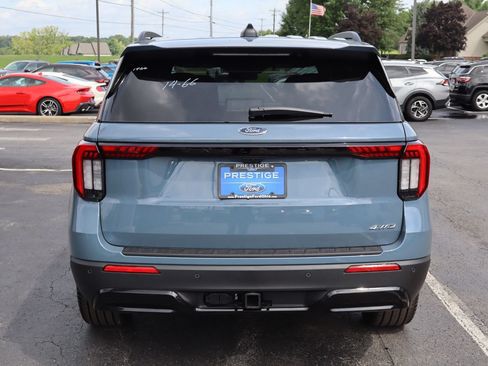 New 2026 Ford Explorer ST-Line w/ ST-Line Street Pack AWD/4WD image 6