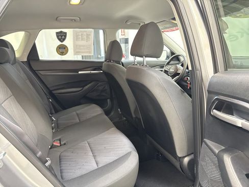 Used 2023 Kia Seltos LX image 27