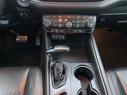 Used 2024 Dodge Durango GT image 23