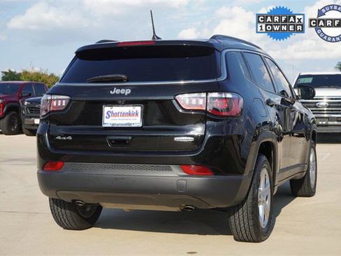 Certified 2023 Jeep Compass Latitude image 8