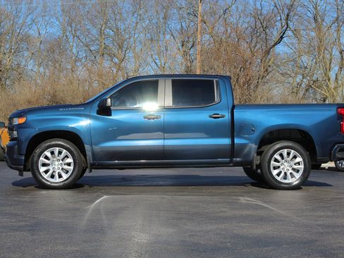 Used 2021 Chevrolet Silverado 1500 Custom image 4