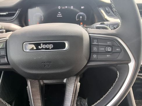 New 2026 Jeep Grand Cherokee Limited w/ Limited Altitude Package AWD/4WD image 23