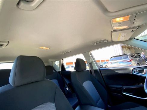 Used 2024 Kia Soul LX w/ Option Group 015 image 12