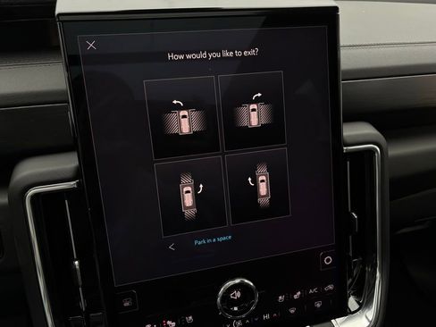 New 2026 GMC Yukon XL Denali w/ Denali Reserve Package image 34