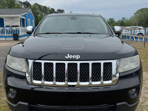 Used 2012 Jeep Grand Cherokee Overland image 2