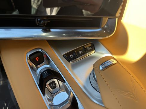 Used 2020 Chevrolet Corvette Stingray Preferred Conv w/ 2LT Preferred Equipment Group image 13