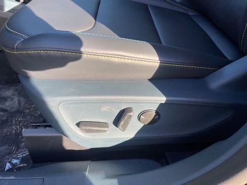 New 2026 Ford Maverick Lobo AWD/4WD image 21