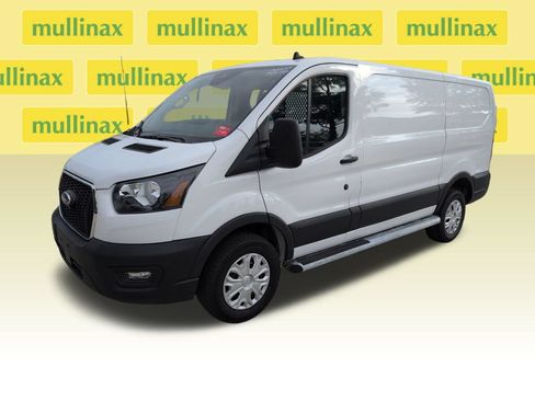 Used 2025 Ford Transit 250 Low Roof w/ Exterior Upgrade Package RWD image 11