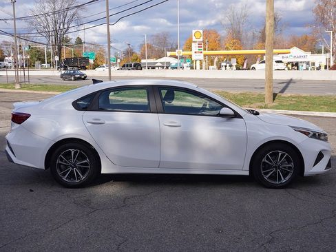 Used 2023 Kia Forte LXS image 16