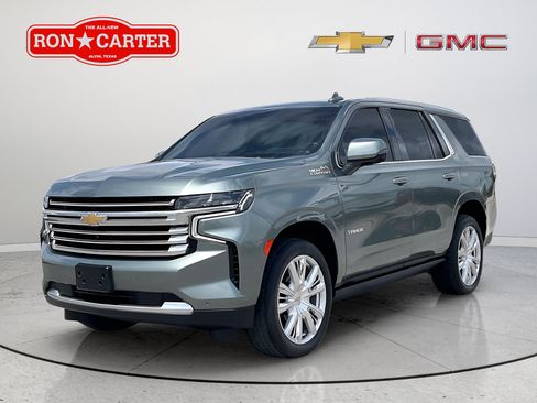 Used 2023 Chevrolet Tahoe High Country w/ Premium Package 2 AWD/4WD image 3