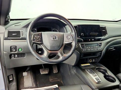 Used 2022 Honda Pilot TrailSport image 12