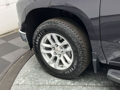 Certified 2024 Chevrolet Silverado 1500 LT AWD/4WD image 35