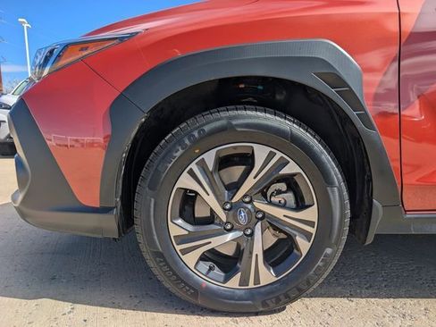 Used 2024 Subaru Crosstrek 2.0i Premium image 11