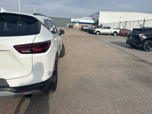 Used 2023 Chevrolet Blazer LT w/ Convenience Package image 5