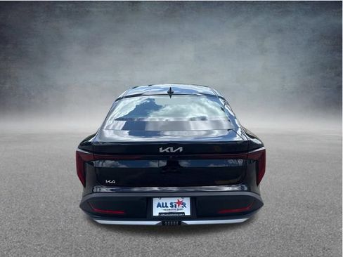 Used 2025 Kia K4 FWD image 9