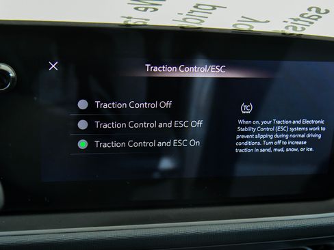 Used 2025 Buick Envista Preferred FWD image 22