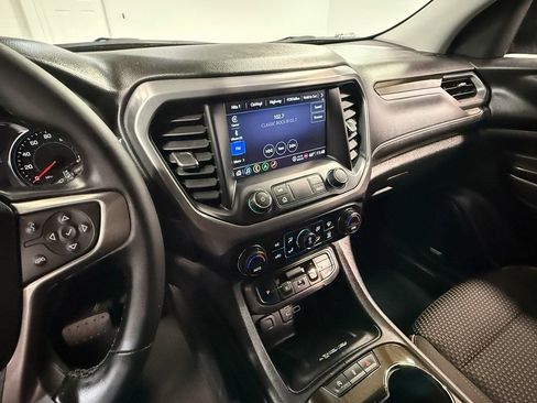 Used 2023 GMC Acadia AT4 image 81