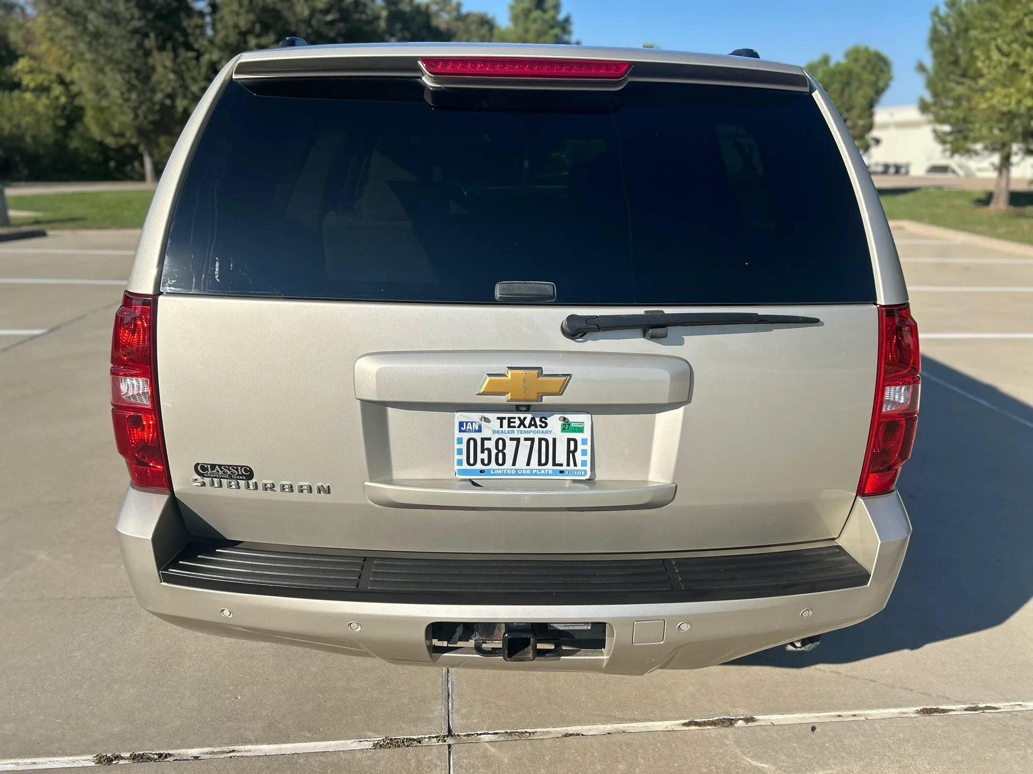 Used 2013 Chevrolet Suburban LS w/ Convenience Package 1 RWD image 7