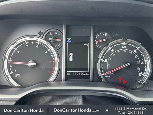 Used 2022 Toyota 4Runner TRD Sport AWD/4WD image 9