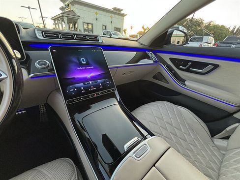 Used 2023 Mercedes-Benz S 580 4MATIC Sedan image 37