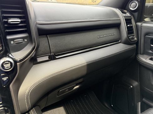 Used 2022 RAM 3500 Limited image 40
