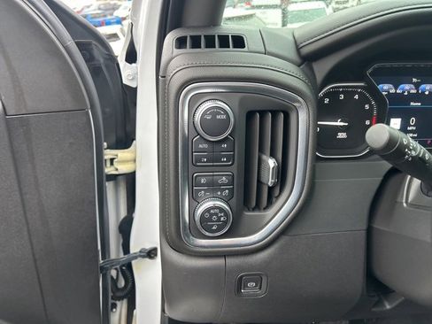 Used 2022 GMC Sierra 1500 Denali w/ Denali Premium Package image 27
