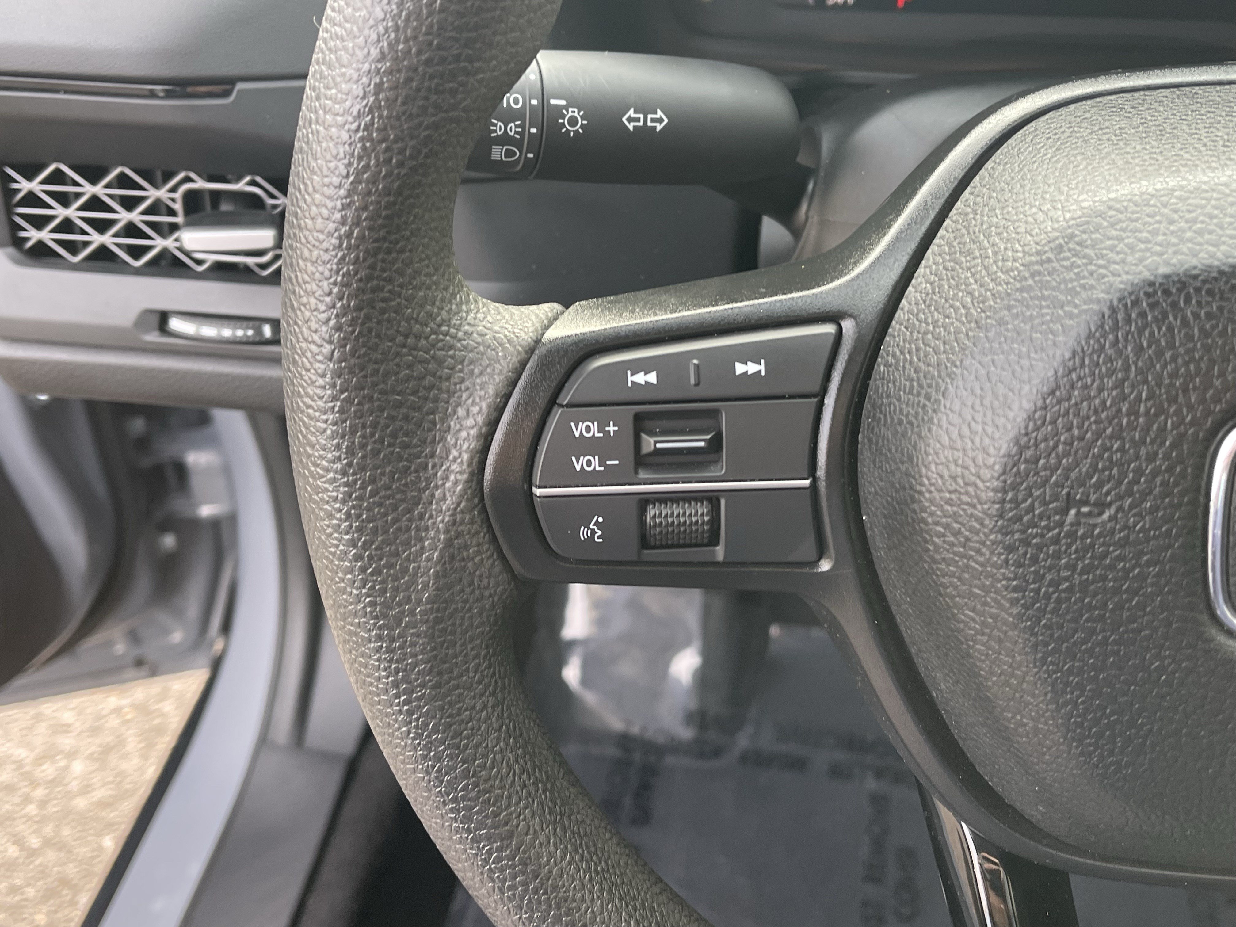 Used 2025 Honda Accord SE image 23