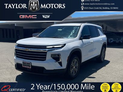 Used 2024 Chevrolet Traverse LT