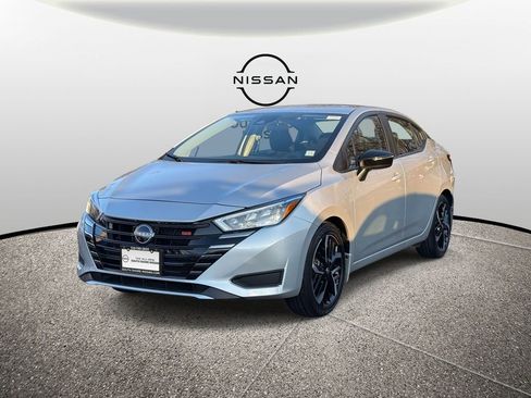 Certified 2025 Nissan Versa SR w/ Trunk Package image 4