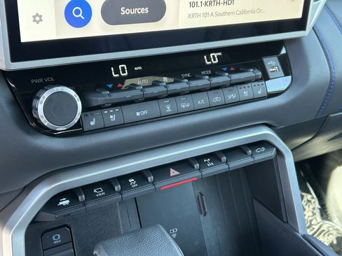 Used 2025 Toyota Tundra Platinum image 21