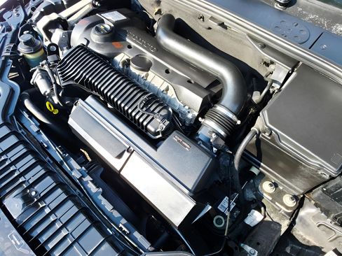 Used 2015 Volvo S60 T5 Premier w/ Convenience Package image 36