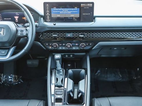 Used 2025 Honda Accord Touring image 15