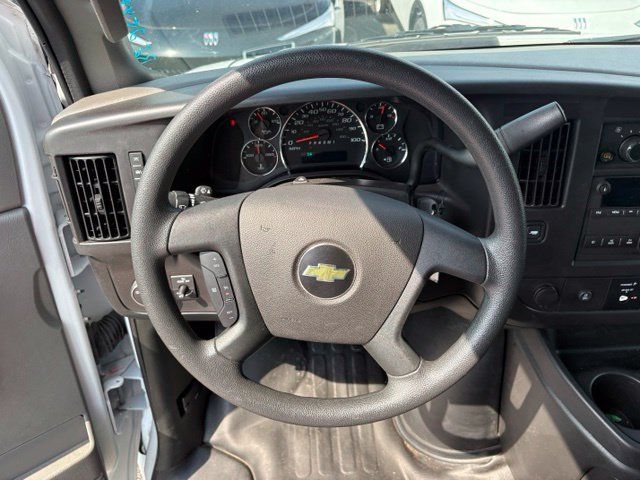 Used 2025 Chevrolet Express 2500 w/ Driver Convenience Package RWD image 31