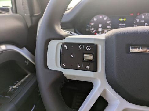 New 2026 Land Rover Defender 110 X-Dynamic SE AWD/4WD image 26