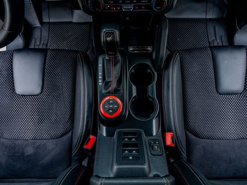 Used 2024 Ford Bronco Raptor w/ Interior Carbon Fiber Pack 6 image 28