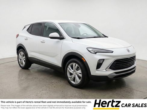 Used 2025 Buick Encore GX Preferred AWD/4WD image 1